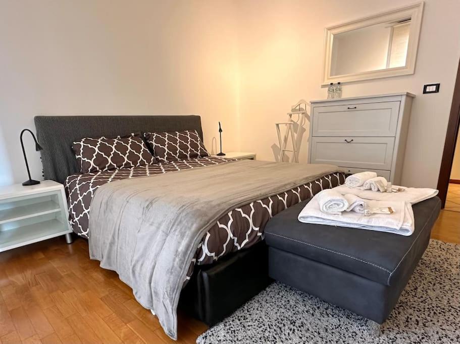 Casa Spezia - Metro Vicina, Wi-Fi Rapido & Netflix