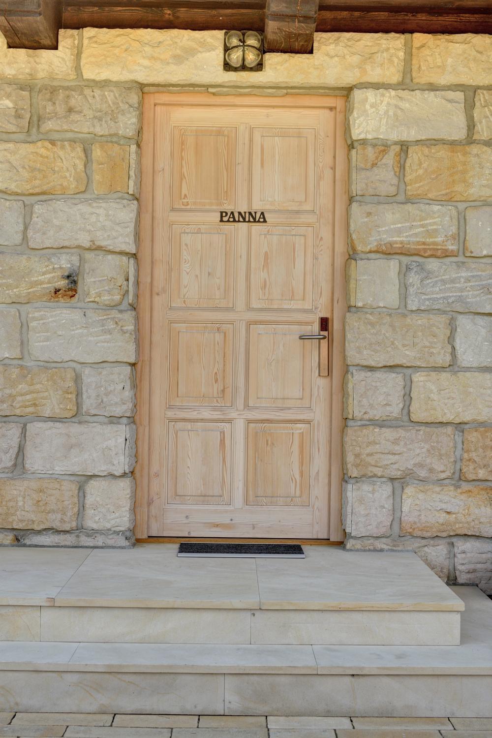 Roubenka pod Troskami