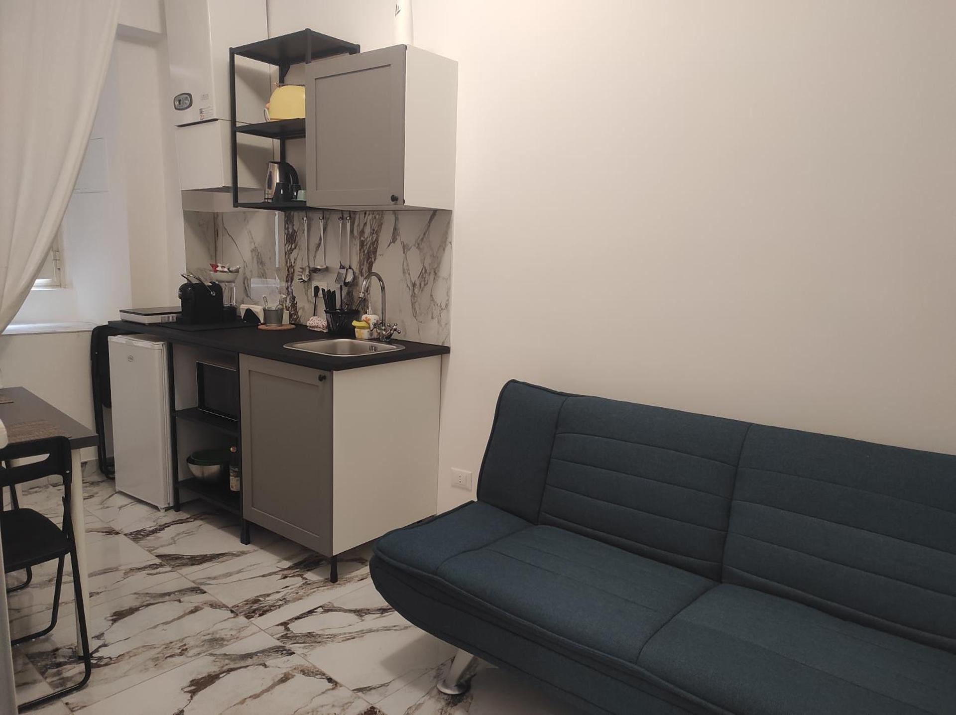 Kitchen or kitchenette