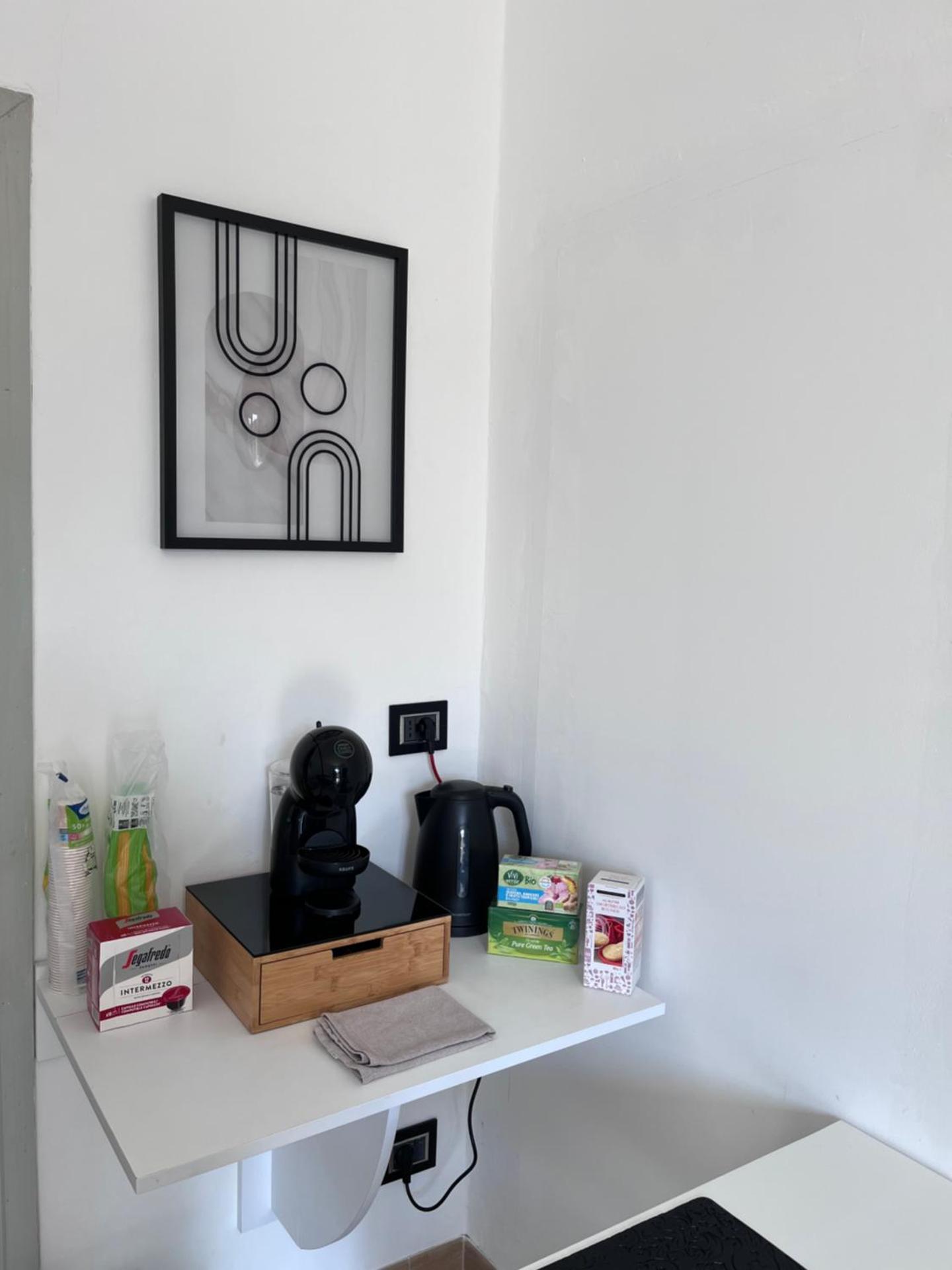 Coffee/tea facilities