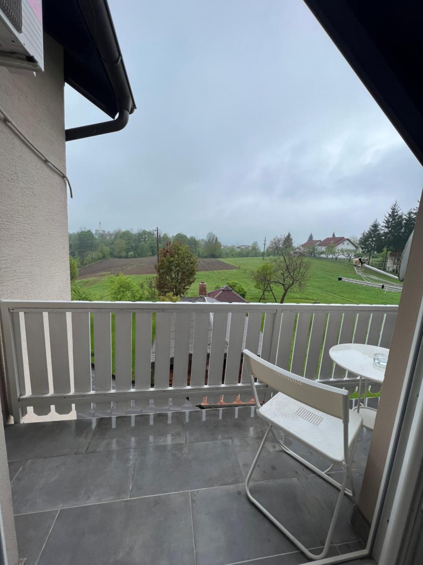 Apartments and Rooms Kristina