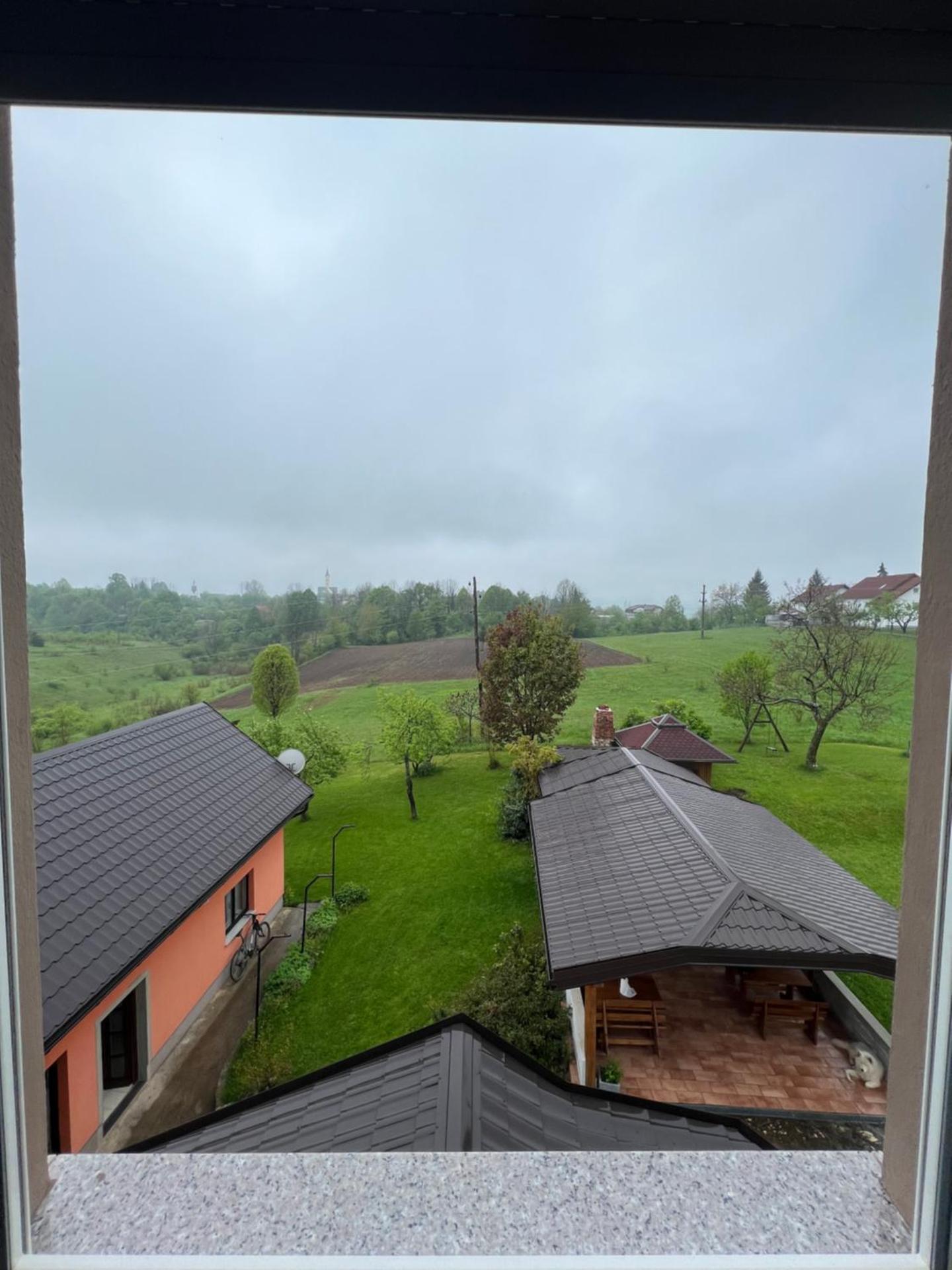 Apartments and Rooms Kristina