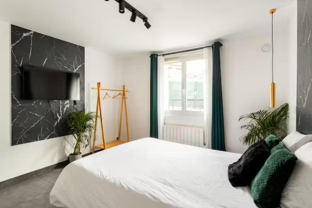 LE CHILL Suite & SPA (Jacuzzi et Sauna privés)