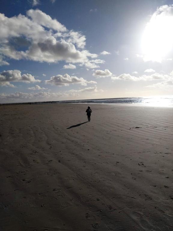 Vakantiehuis Hollum Ameland dichtbij strand en met ruime tuin - Ameland39 nl