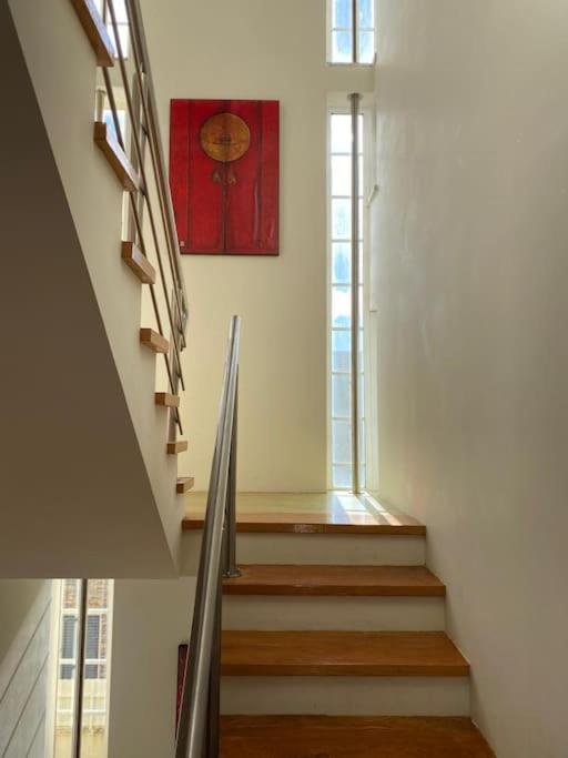 Oceans house - Pool, Sauna, 26 Sleeps, 7m to beach