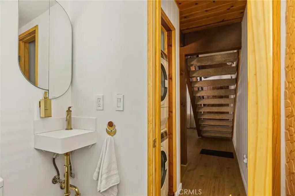 Le Chalet of Arrowbear Lake