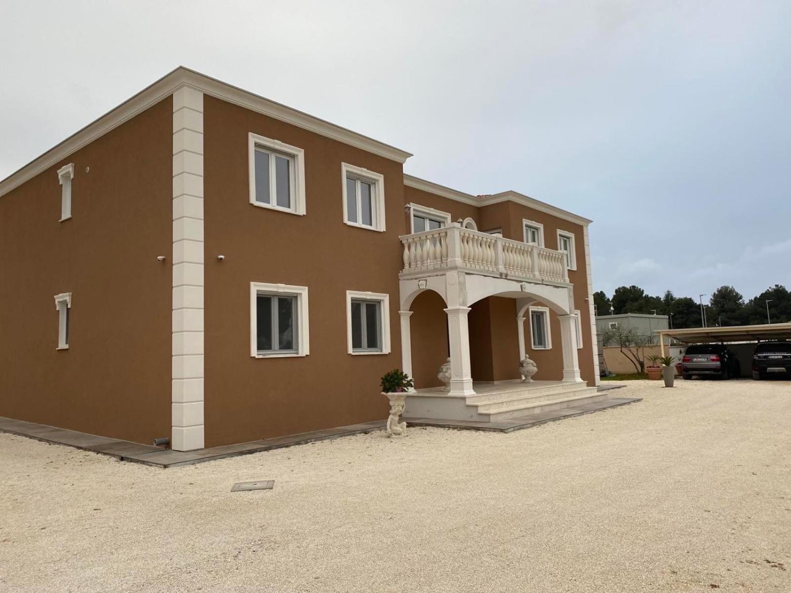 VILLA SILVIA - FUNTANA