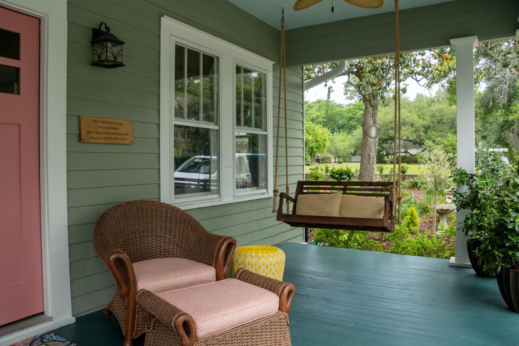 Magnolia Court Suites