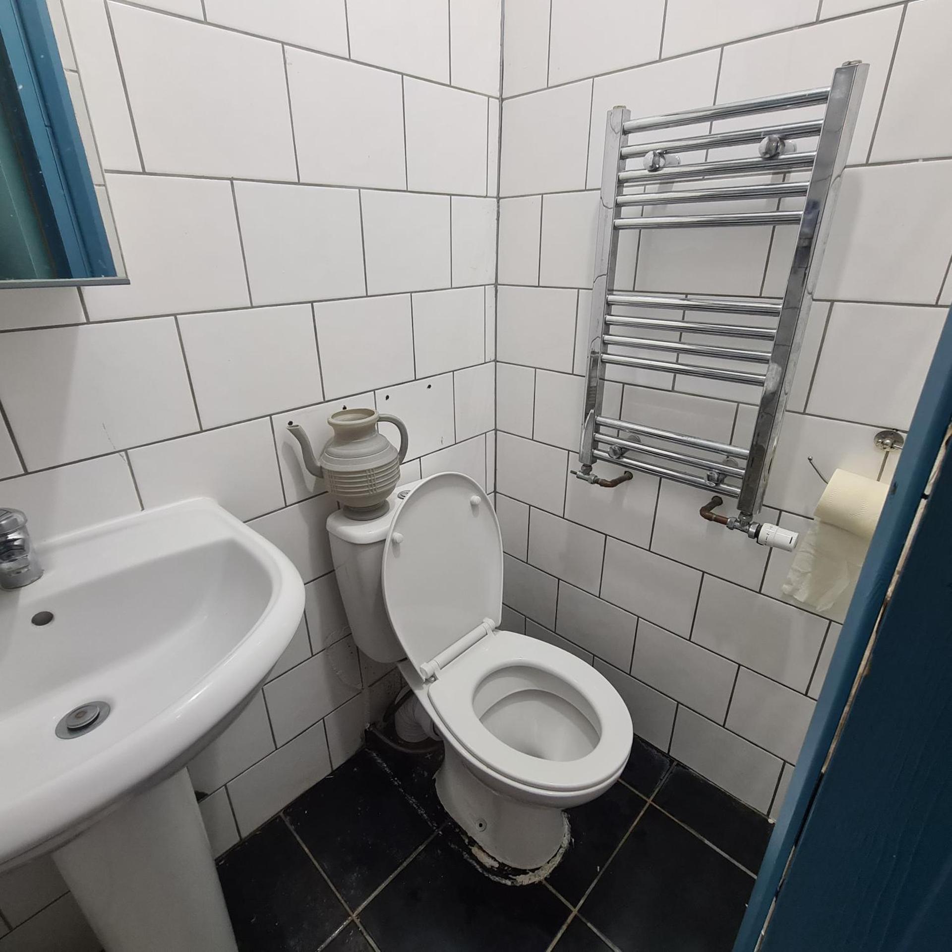 2 Bedroom w/shower flat, ALL TO YOU, not shared