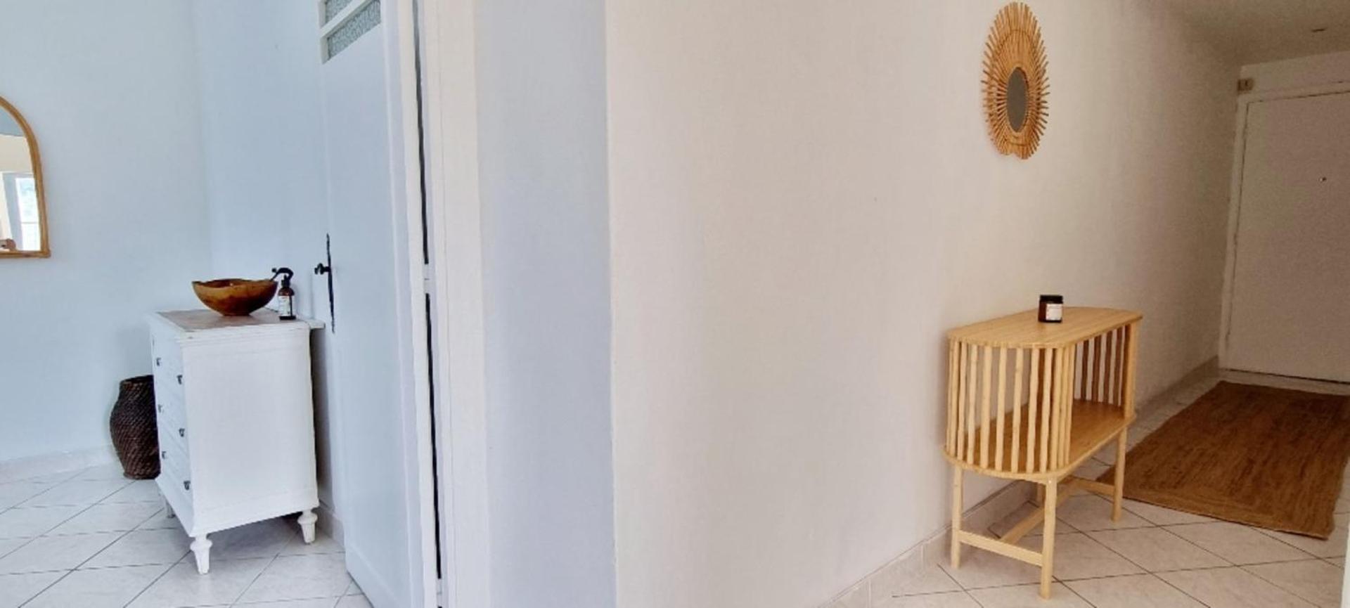 Bright Appartment perfect location