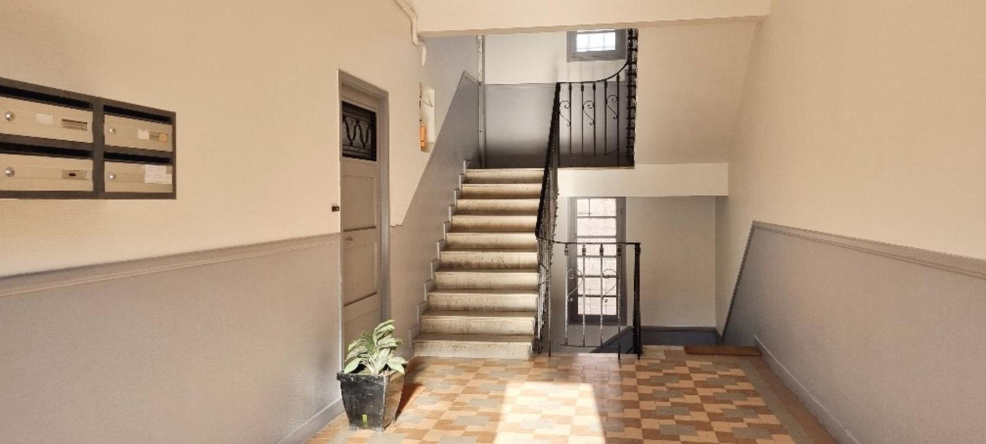 Bright Appartment perfect location