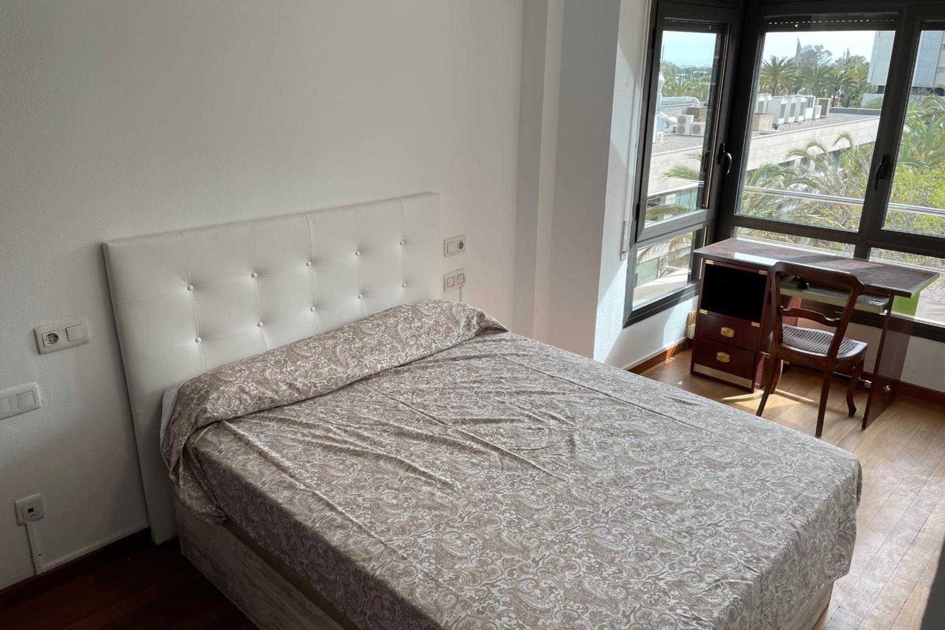 Apartment with sea views next to the beach of Mar Bella