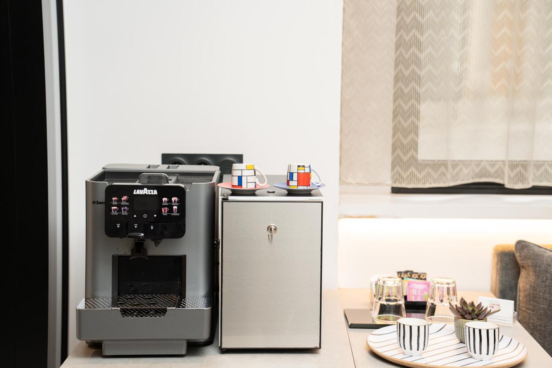 Coffee/tea facilities