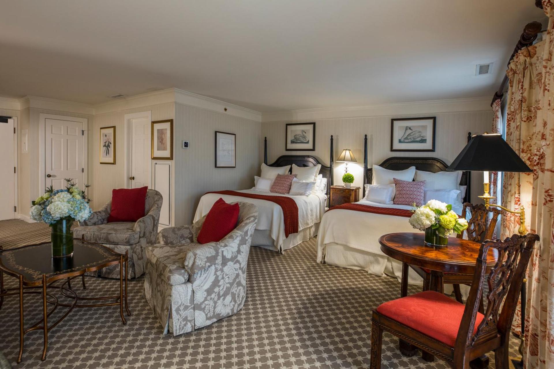 Photo of the whole room