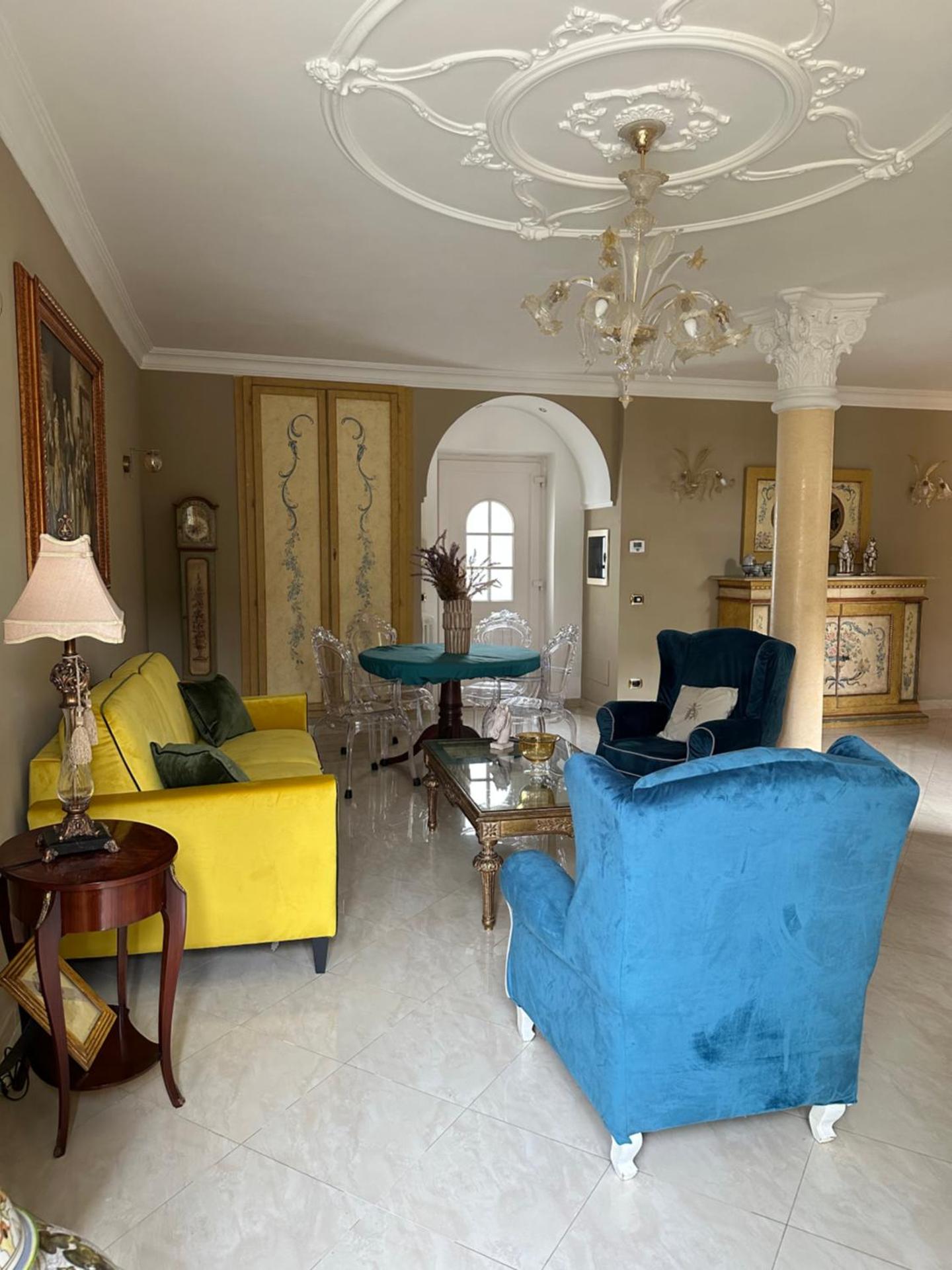 Esclusiva Luxury Villa con giardino