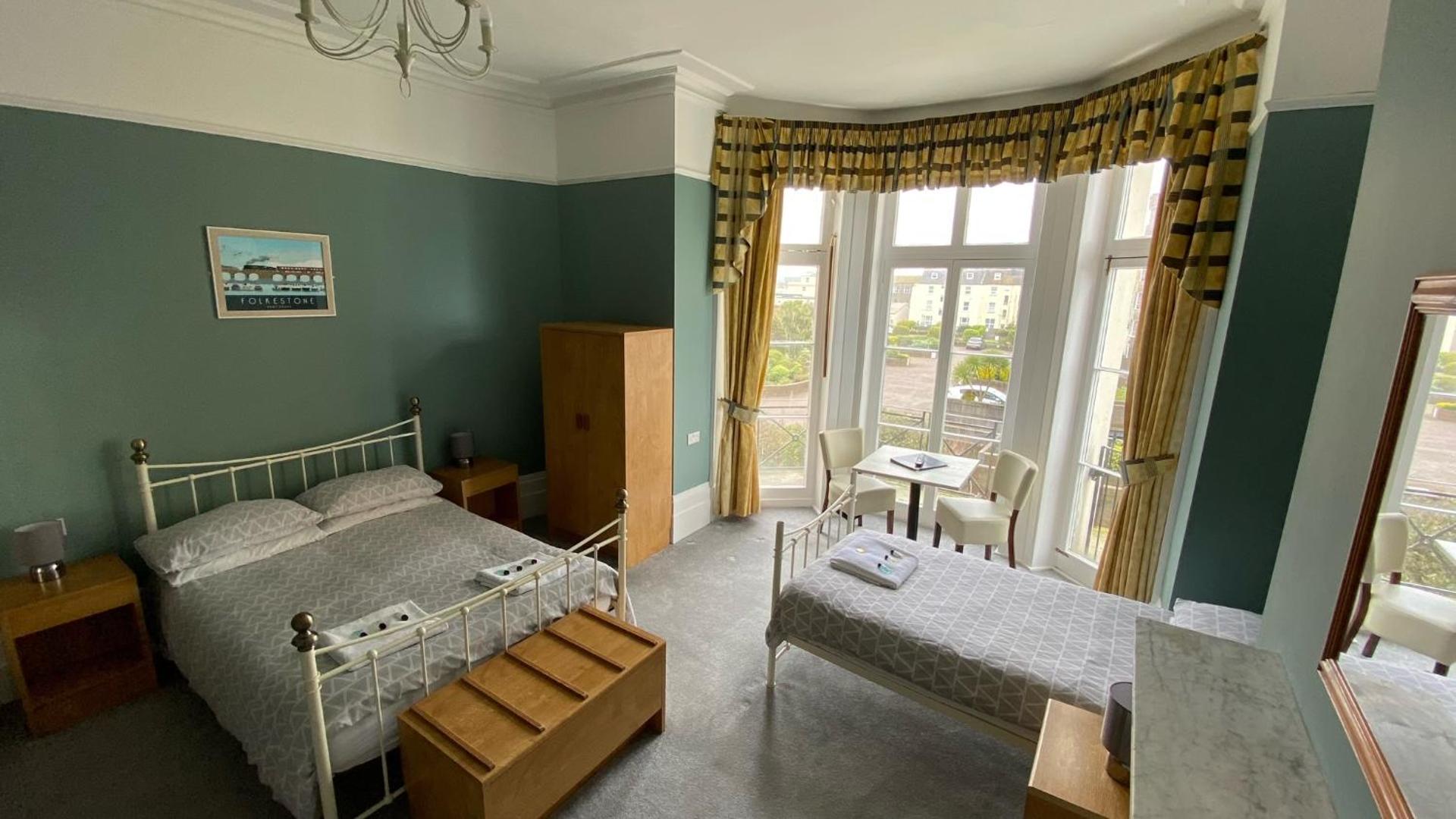 Photo of the whole room