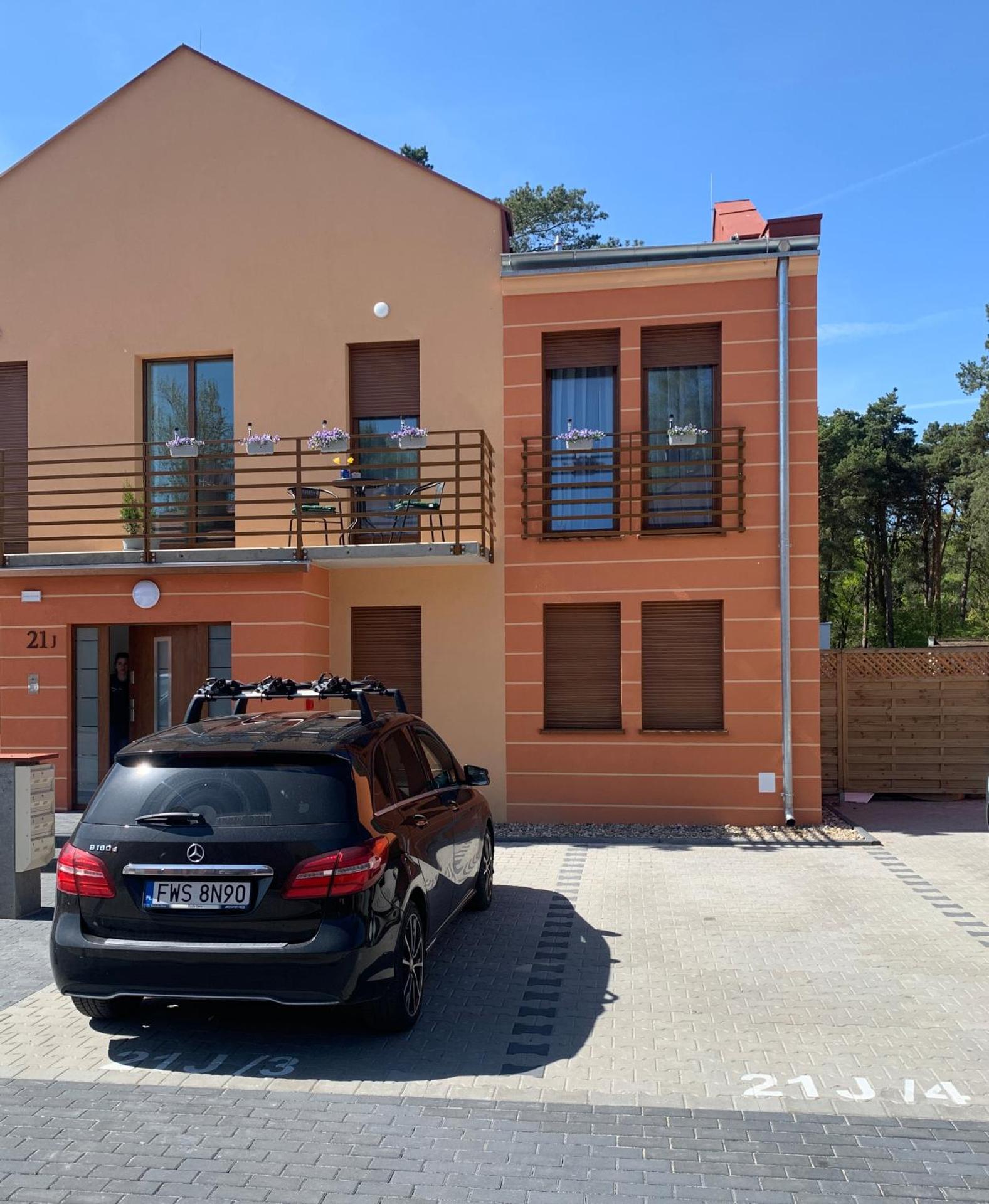 Przy Złotych Piaskach 1