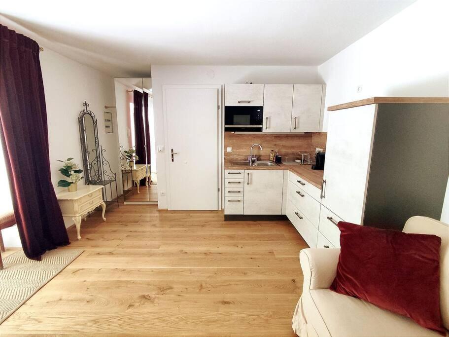 Imperial Sisi Residence-Concept Style Apartment