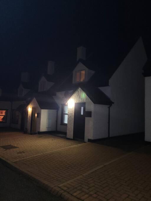 Cottage by the sea Greencastle