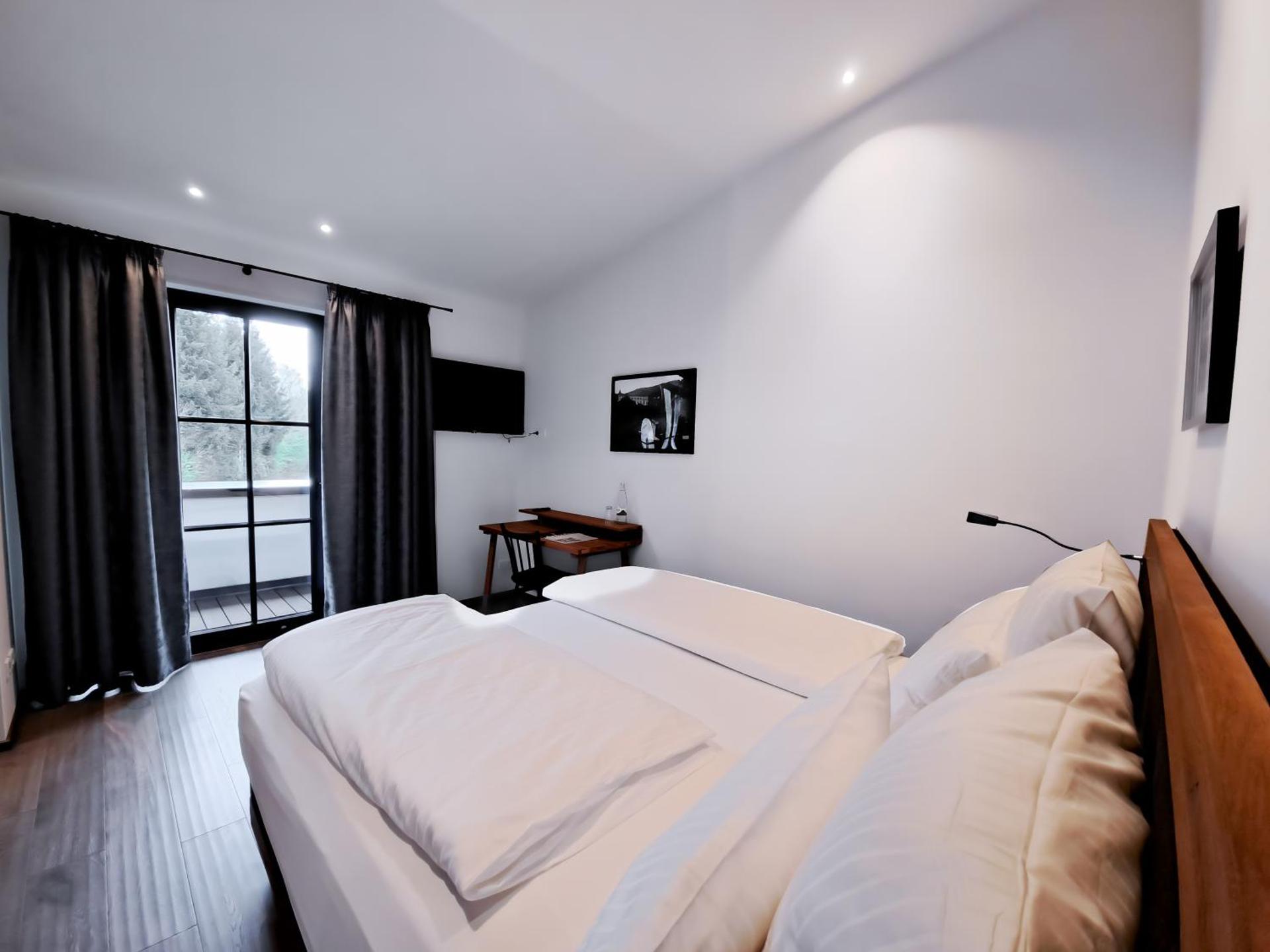 MotelplusHotel BiggeSeeFront