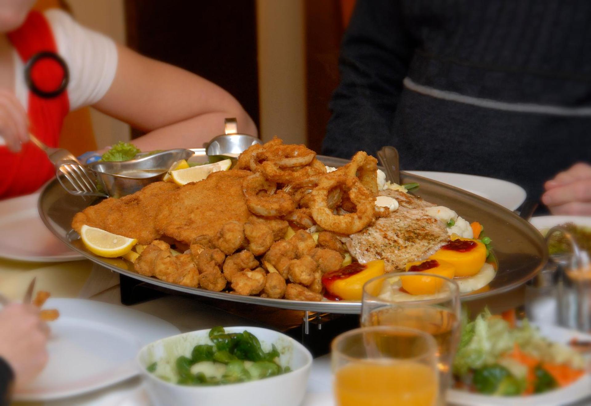 Restaurant/places to eat