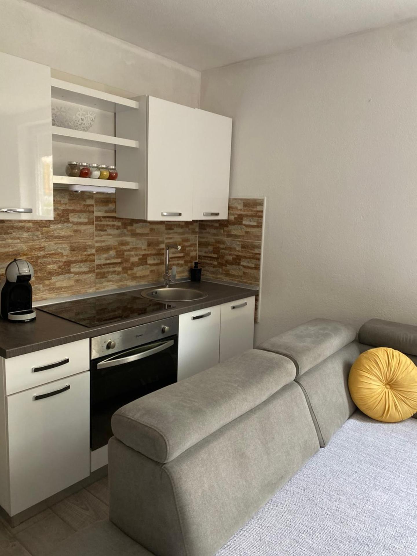 Gabine - Self Check-in