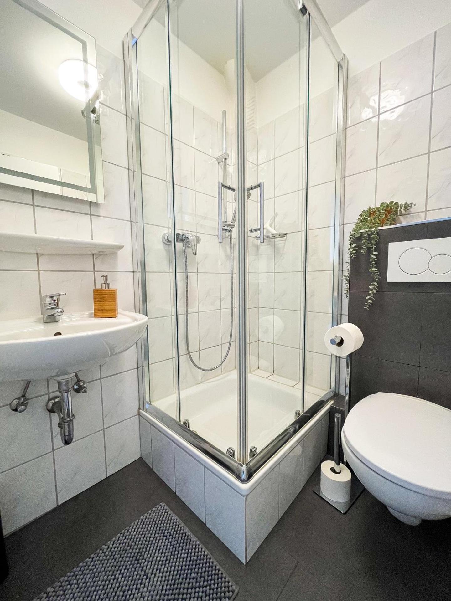 Apartment über WHV in Toplage 3OG