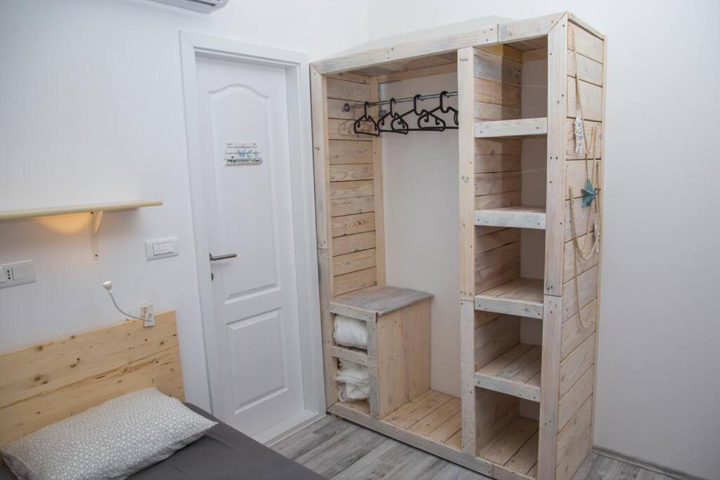 Cozy studio overlooking downtown