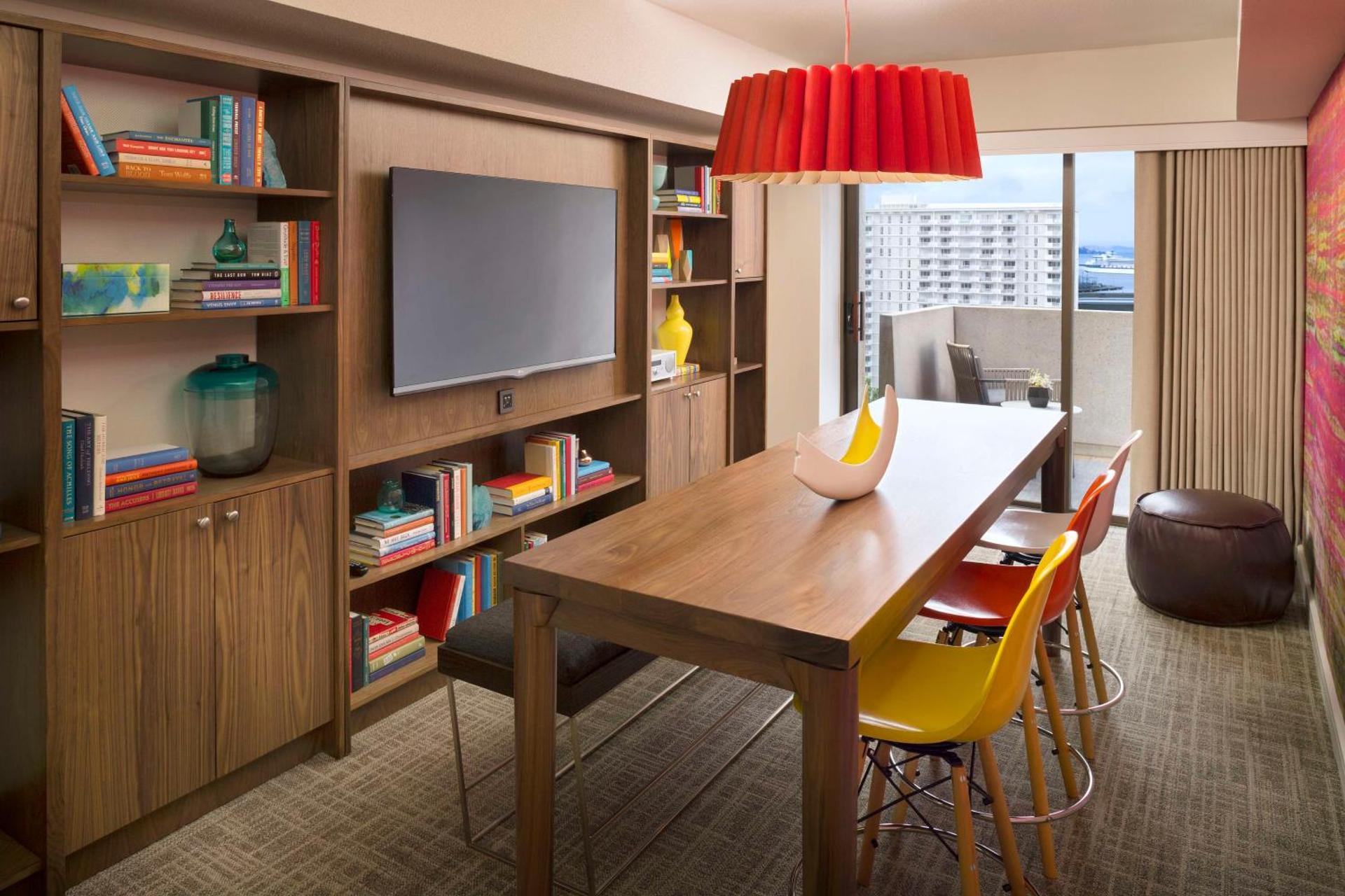 Photo of the whole room