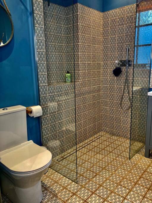 The BeeKeepers - Homely Luxurious Self Catering