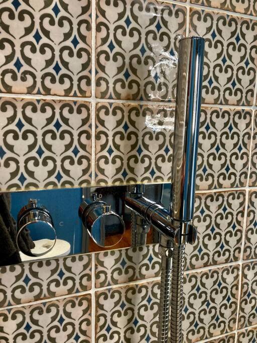 The BeeKeepers - Homely Luxurious Self Catering