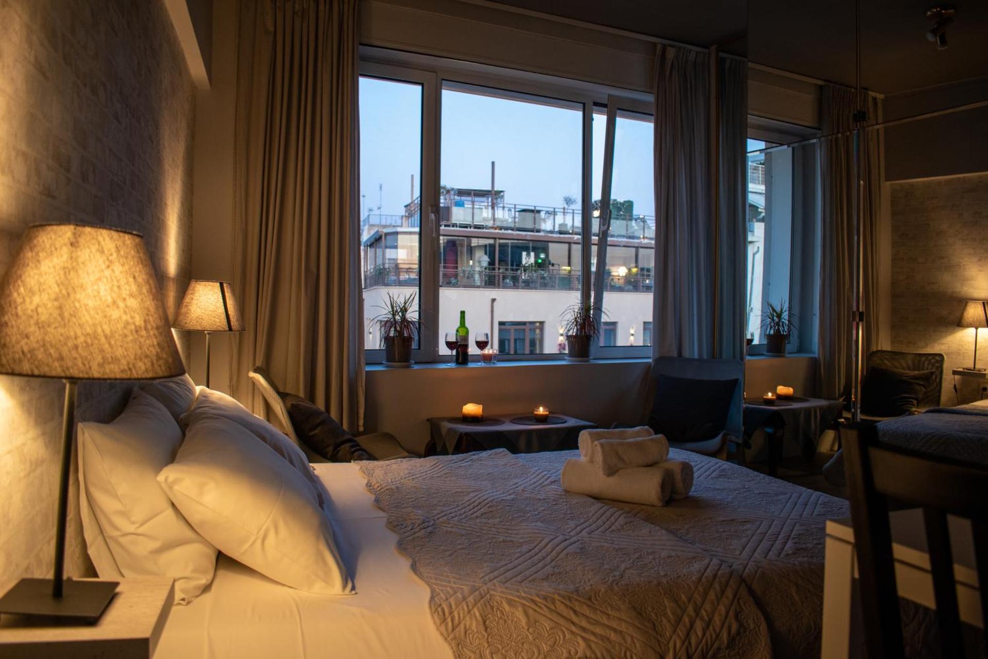 AcroView Right In The Center