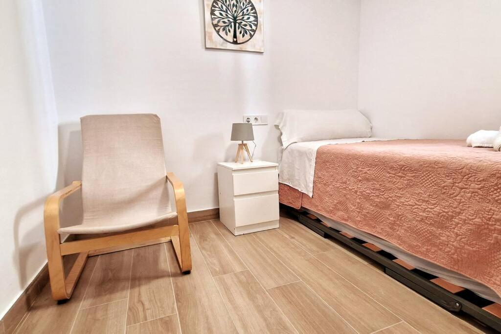 Moderno apartamento Sevilla zona Nervión. WiFi/AC