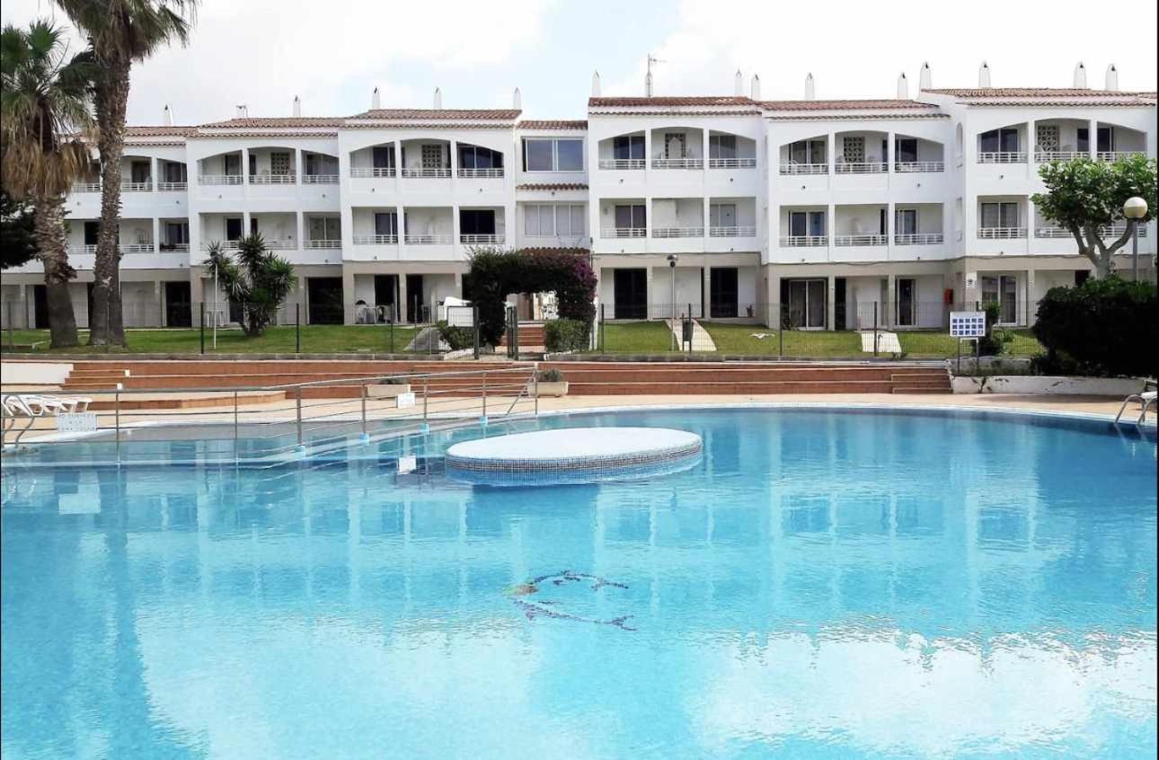 Apartamento bajo con piscina "Macarella"