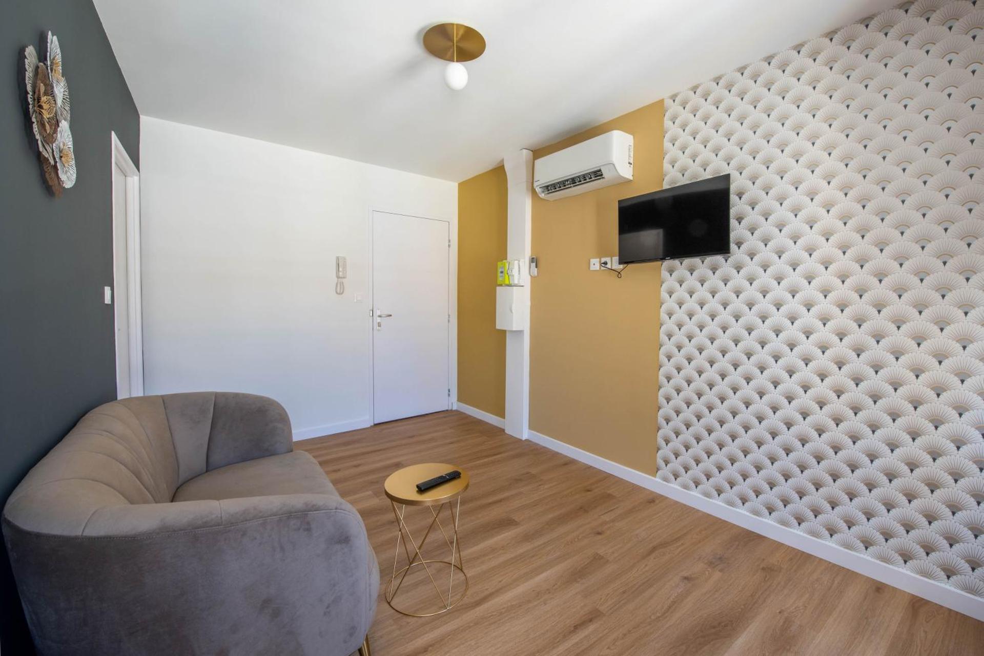 WelcomeAgen*Clim*Fibre*Salvador Dali