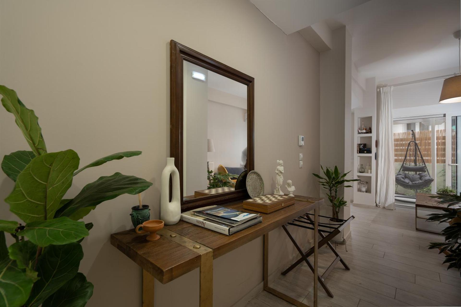 1BR Athenian Serenity 15 Minutes From Acropolis