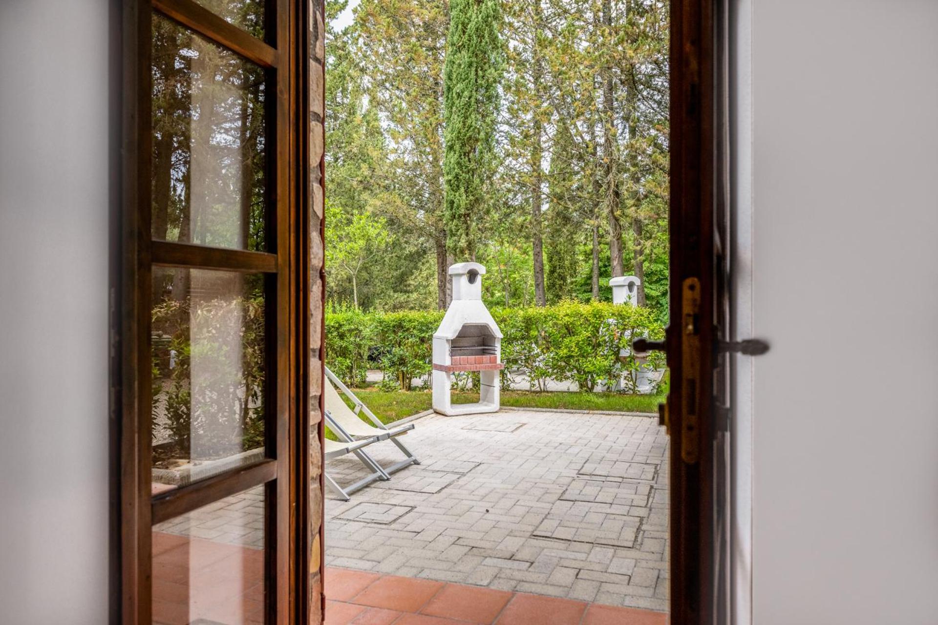 Podere Mezzastrada - Place of Charme