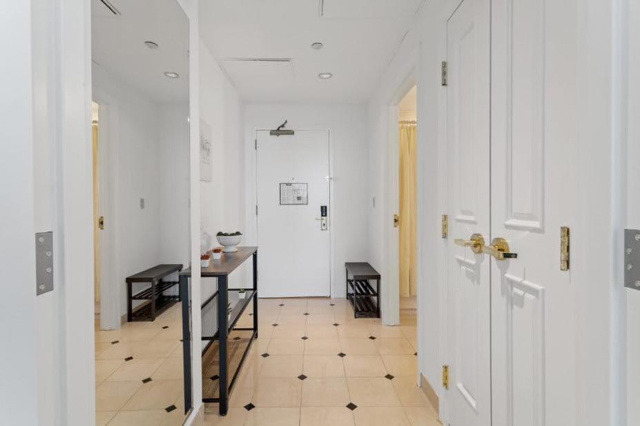 Boardwalk King Bed Retreats by CozySuites