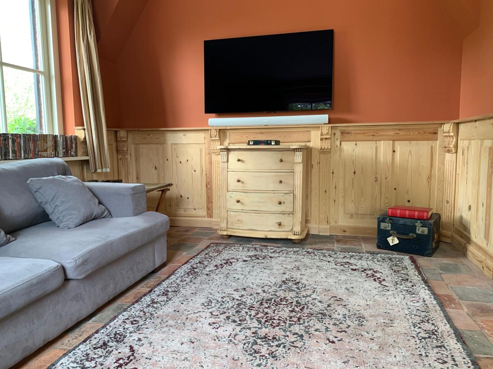 Lovely warm Country home