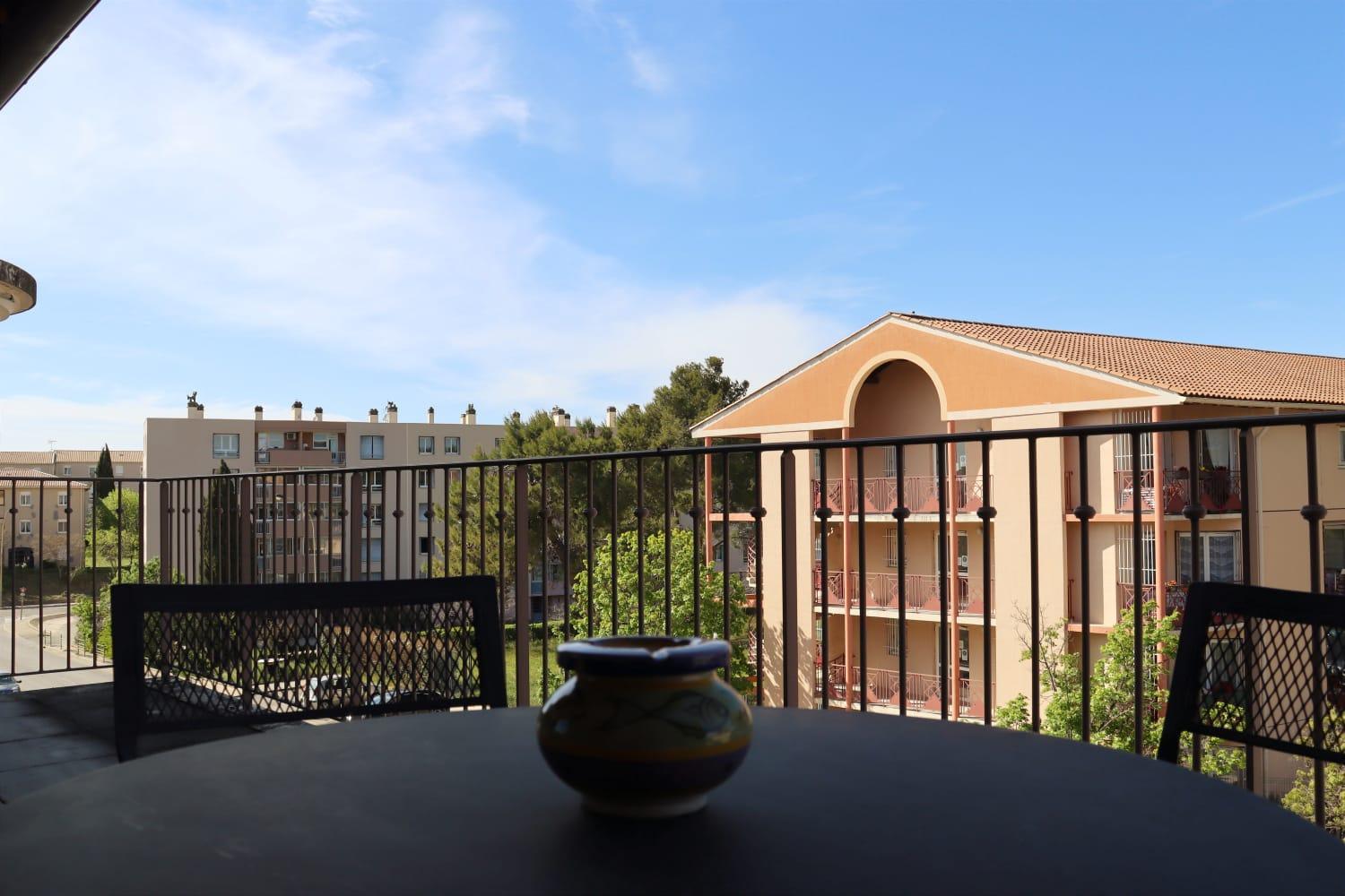 Uzès centre la TERRASSE des CAPUCINES avec Garage privée