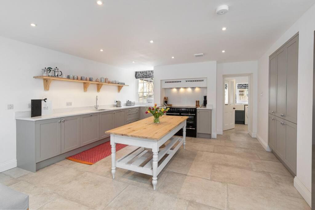 Dark Sky Retreat Perfect to Gather and Celebrate!