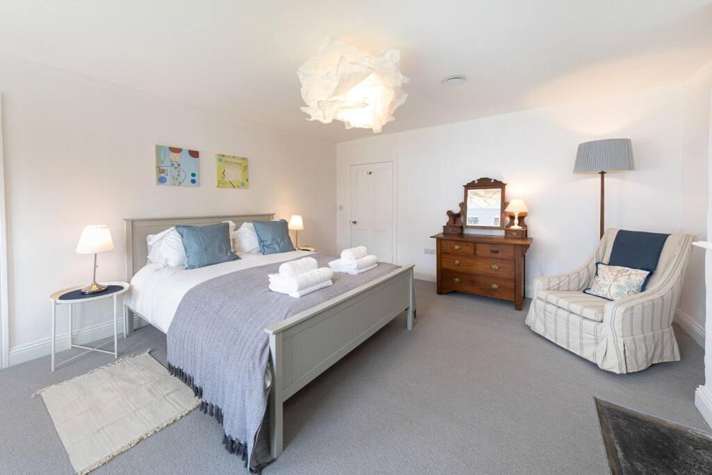 Dark Sky Retreat Perfect to Gather and Celebrate!