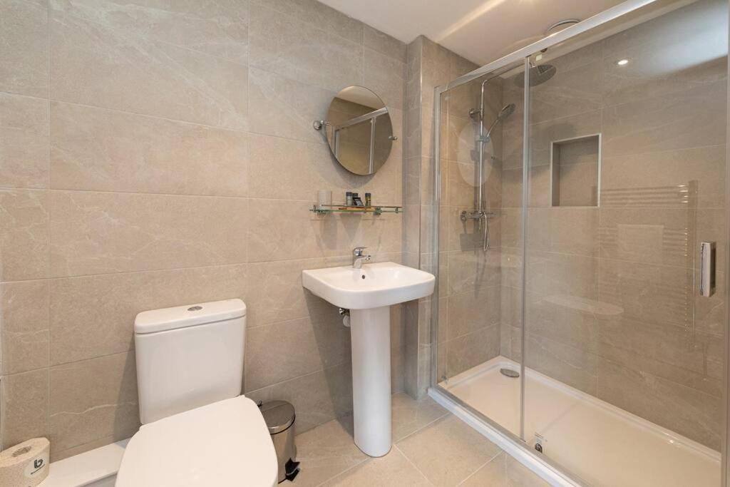 Dark Sky Retreat Perfect to Gather and Celebrate!