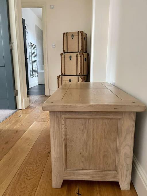 Luxurious 2 bedroom apartment in central Berwick