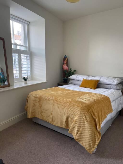 Luxurious 2 bedroom apartment in central Berwick