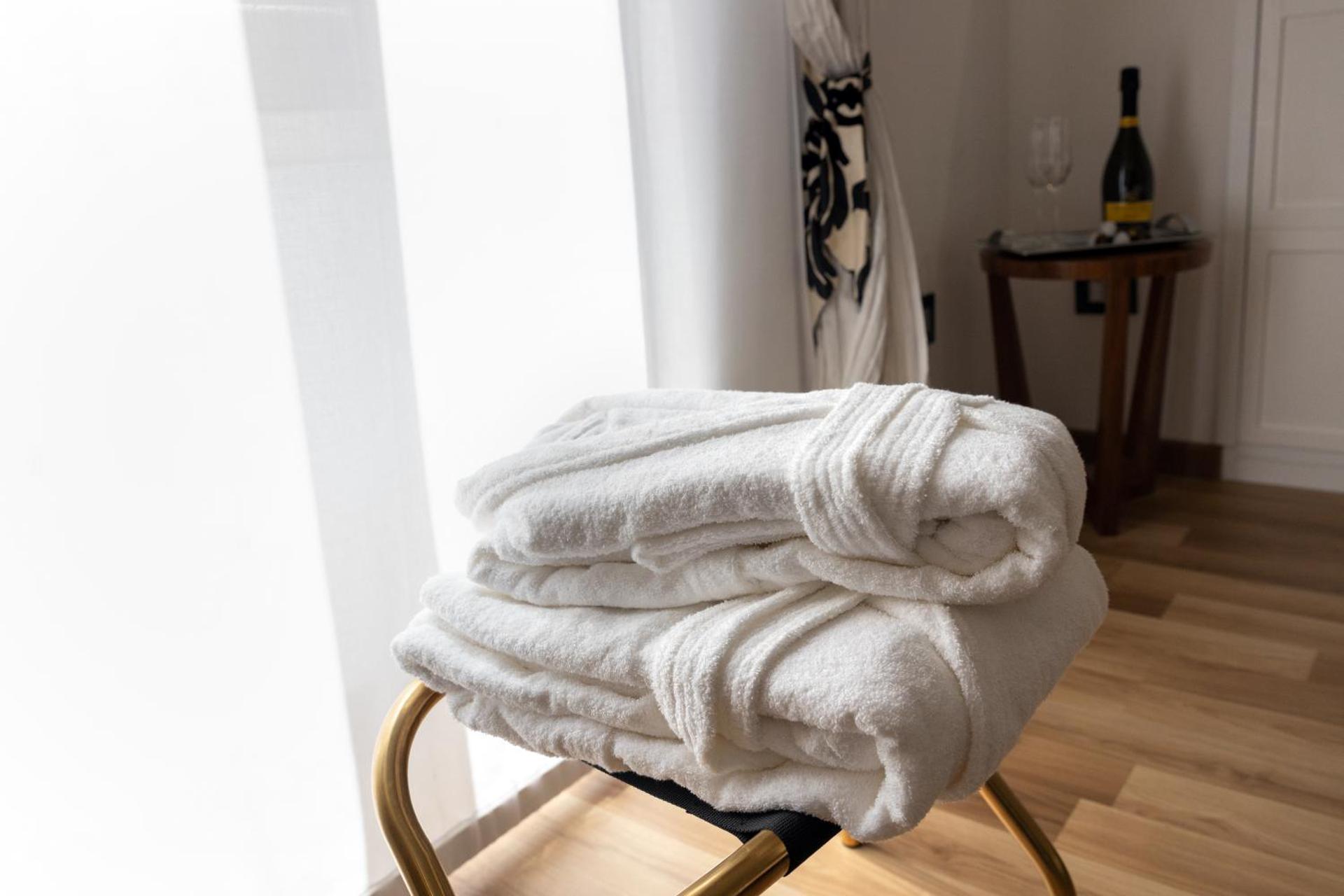 Barcaccia Luxury Suites