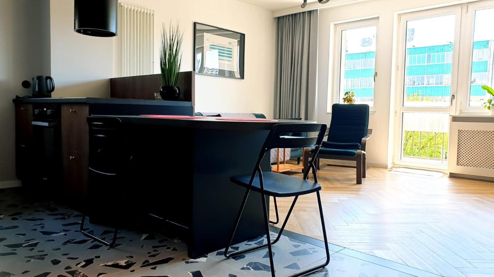 Narutowicza 8 Strict City Centre Free car park