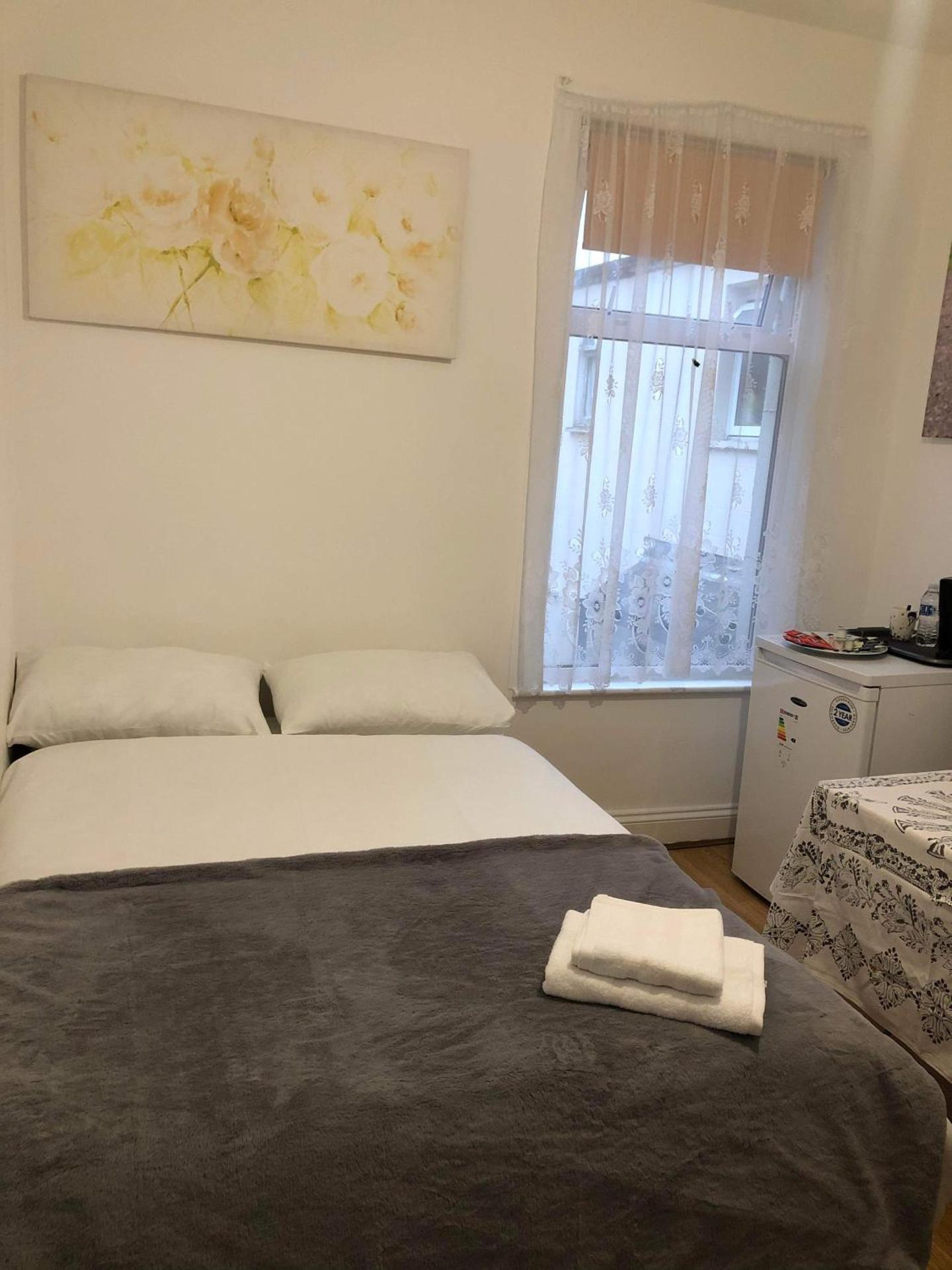 Double Room Central Location 2