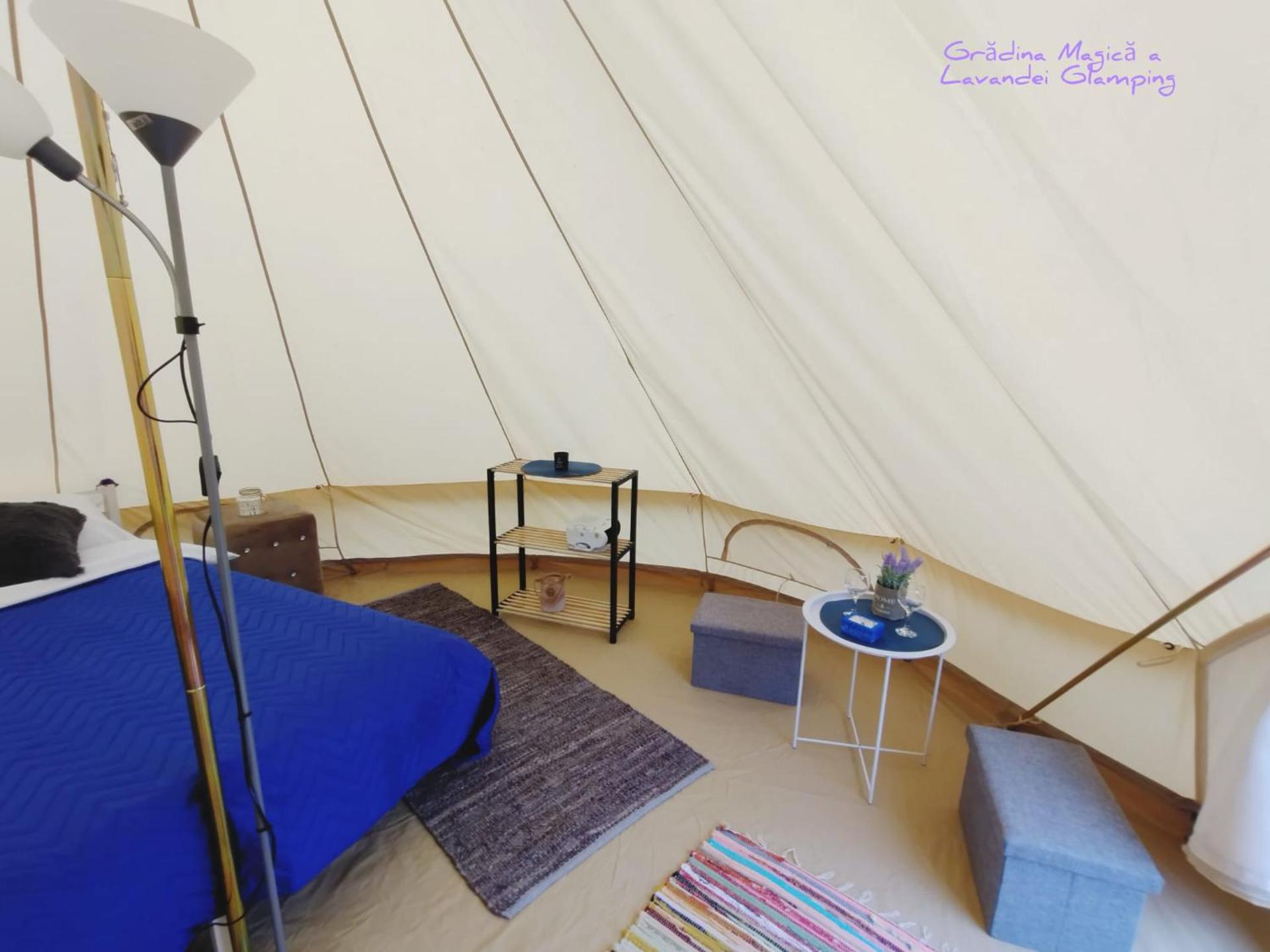 Grădina Magică a Lavandei Glamping