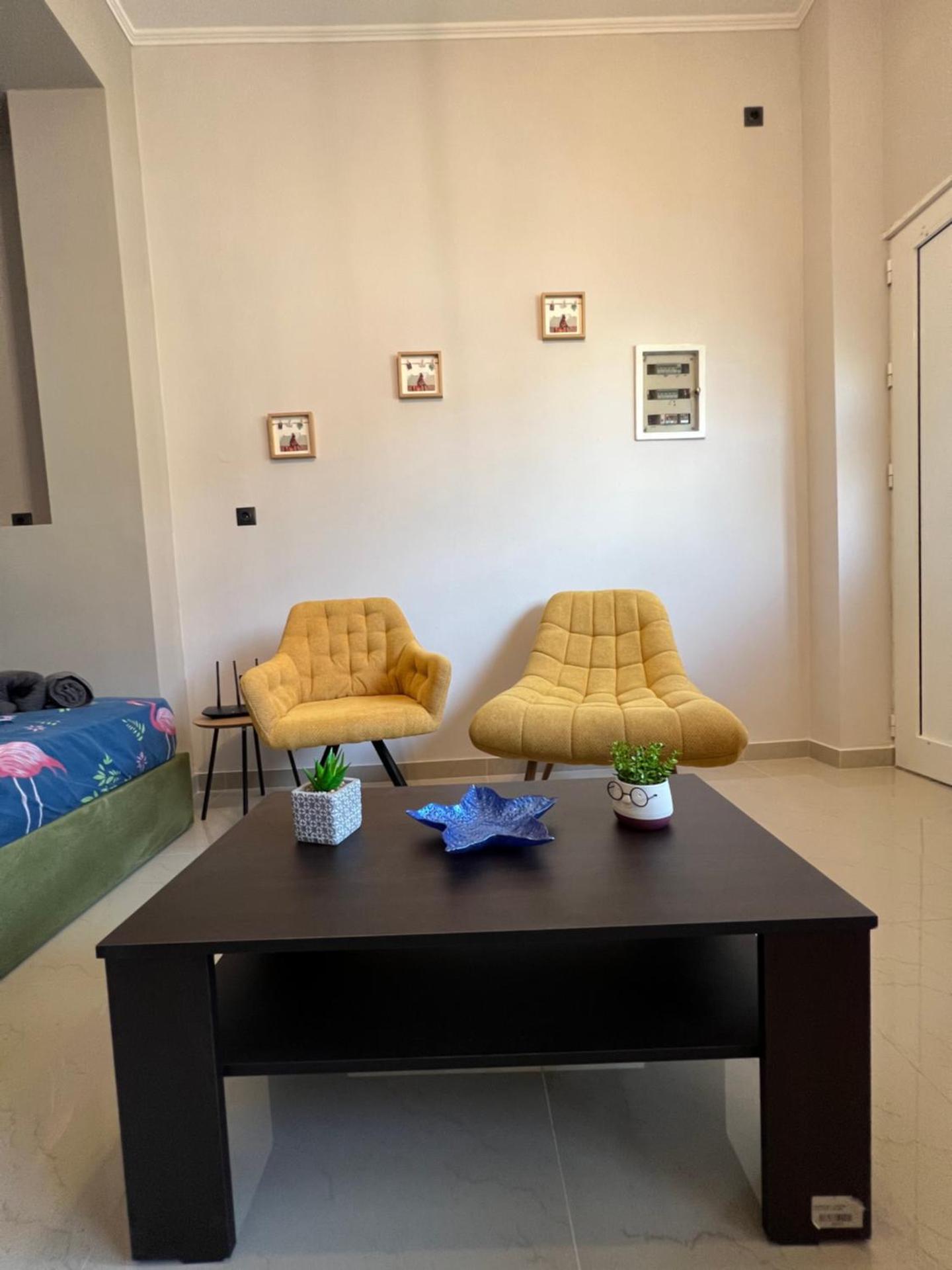 John's apartment's near Athens Airport!!